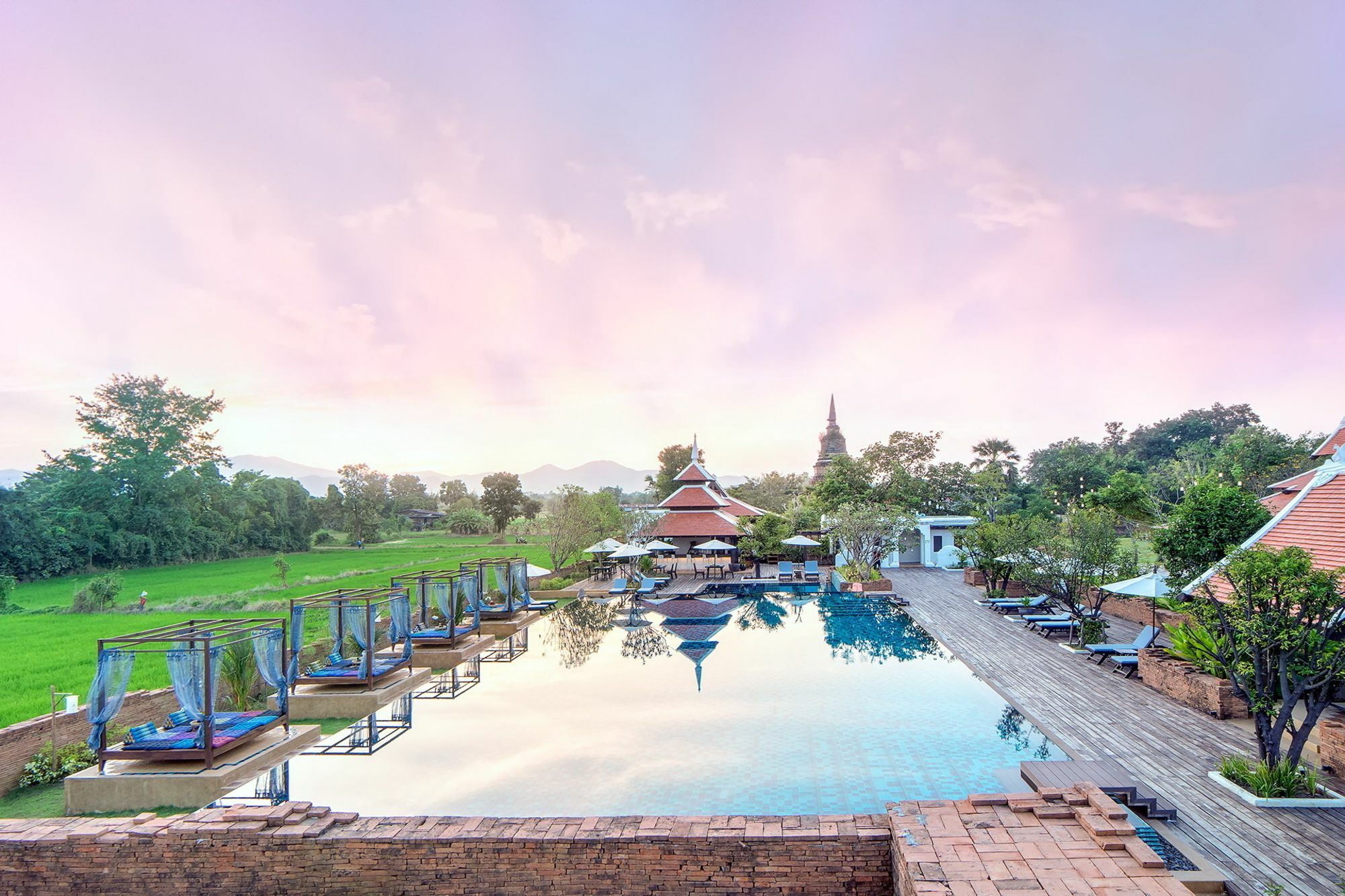 Hotel Sriwilai Sukhothai Zewnętrze zdjęcie